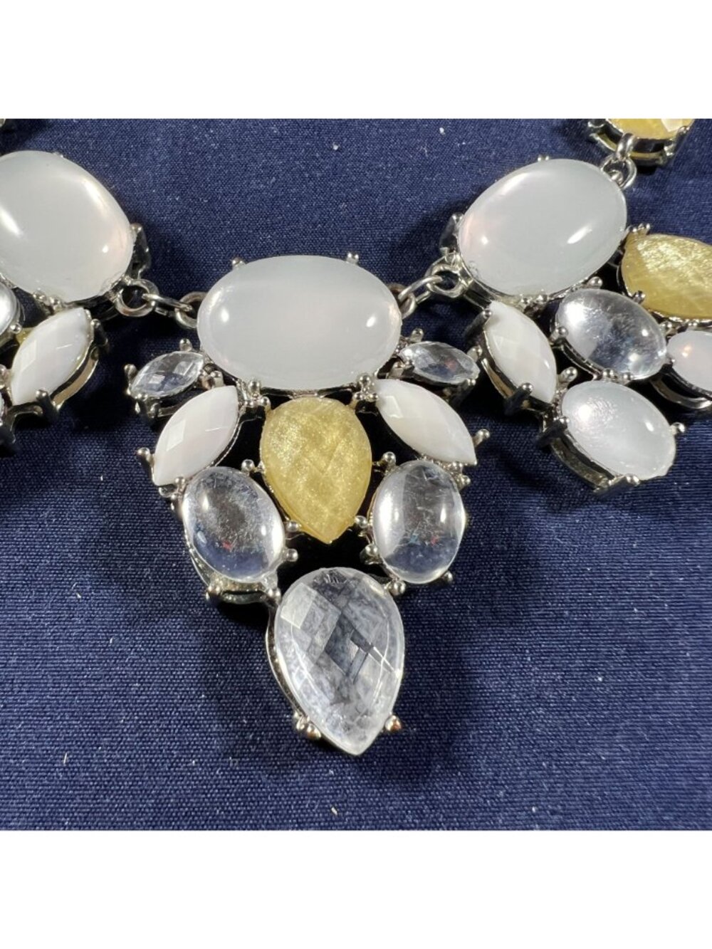 Statement Bib Necklace With Yellow & White Gemstones Silver-Tone Chain Adjustabl - Picture 2 of 3